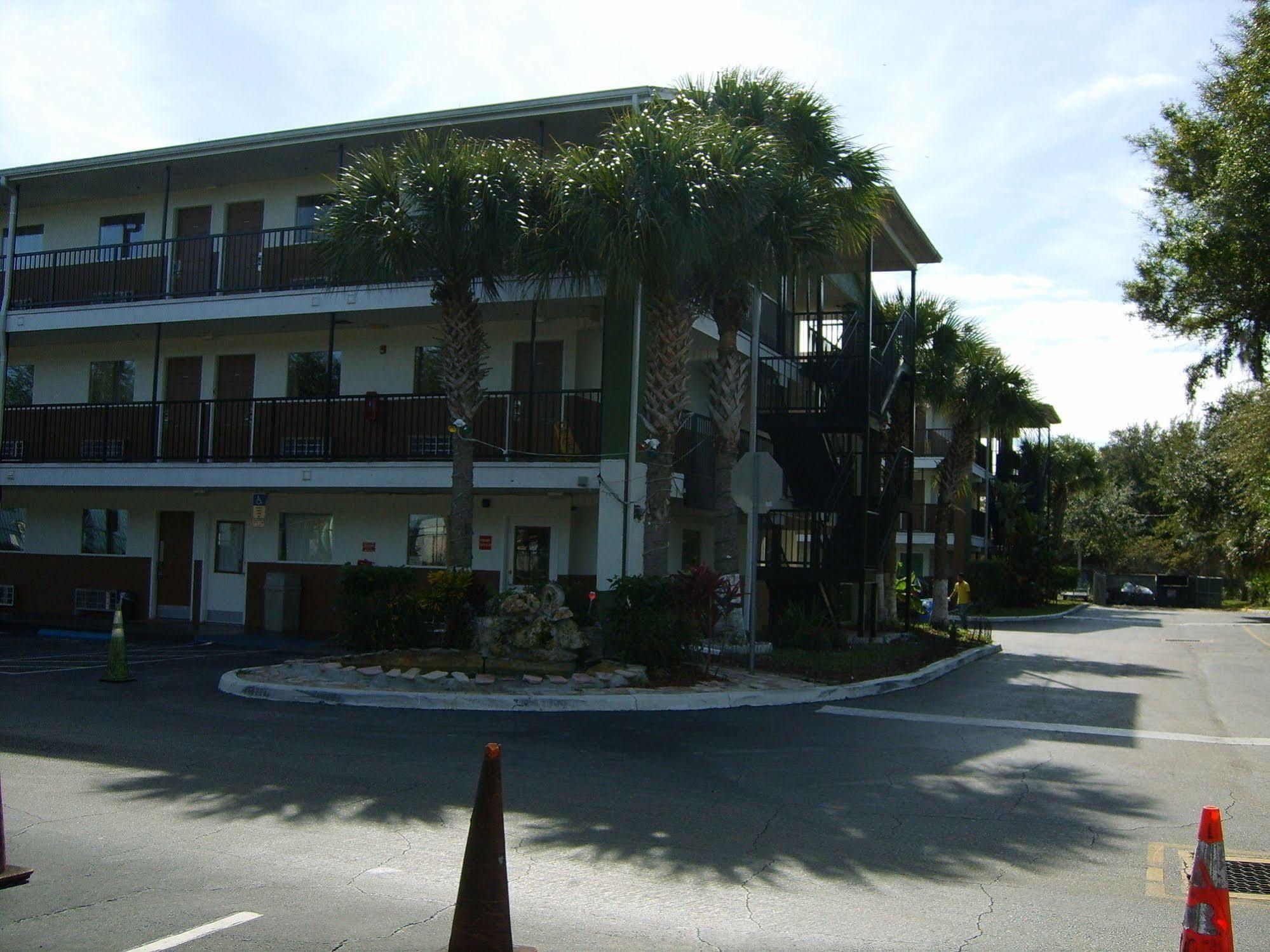 Sunstyle Suites Orlando Exterior photo